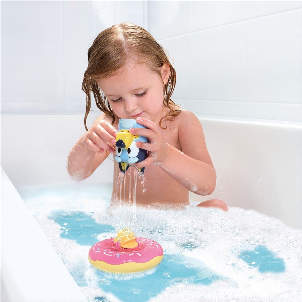 TOMY | TOOMIES BLUEY SPLASH & FLOAT BATH/WATER TOY (ASSORTED) by TOMY - The Playful Collective