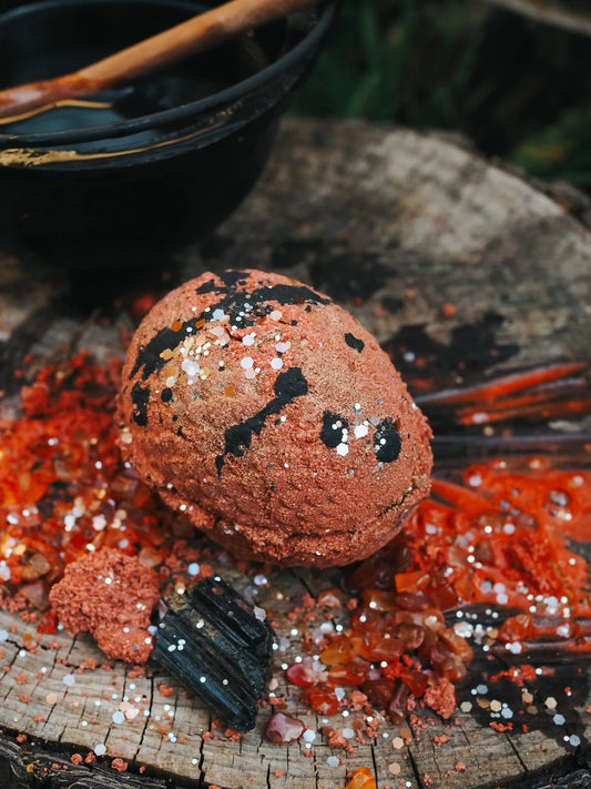 WILD MOUNTAIN CHILD | FIRE & BRIMSTONE PLAYFIZZ DRAGON EGG - HALLOWEEN LIMITED EDITION *PRE - ORDER* by WILD MOUNTAIN CHILD - The Playful Collective