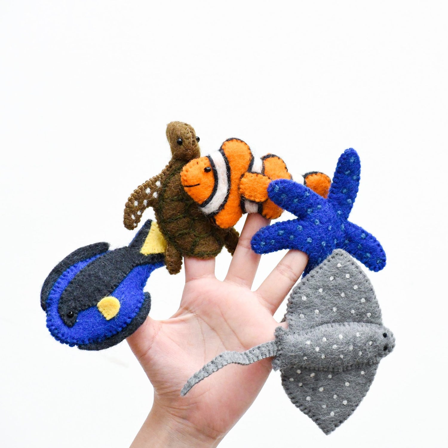 AUSTRALIAN CORAL REEF UNDER THE SEA FINGER PUPPET SET by TARA TREASURES - The Playful Collective