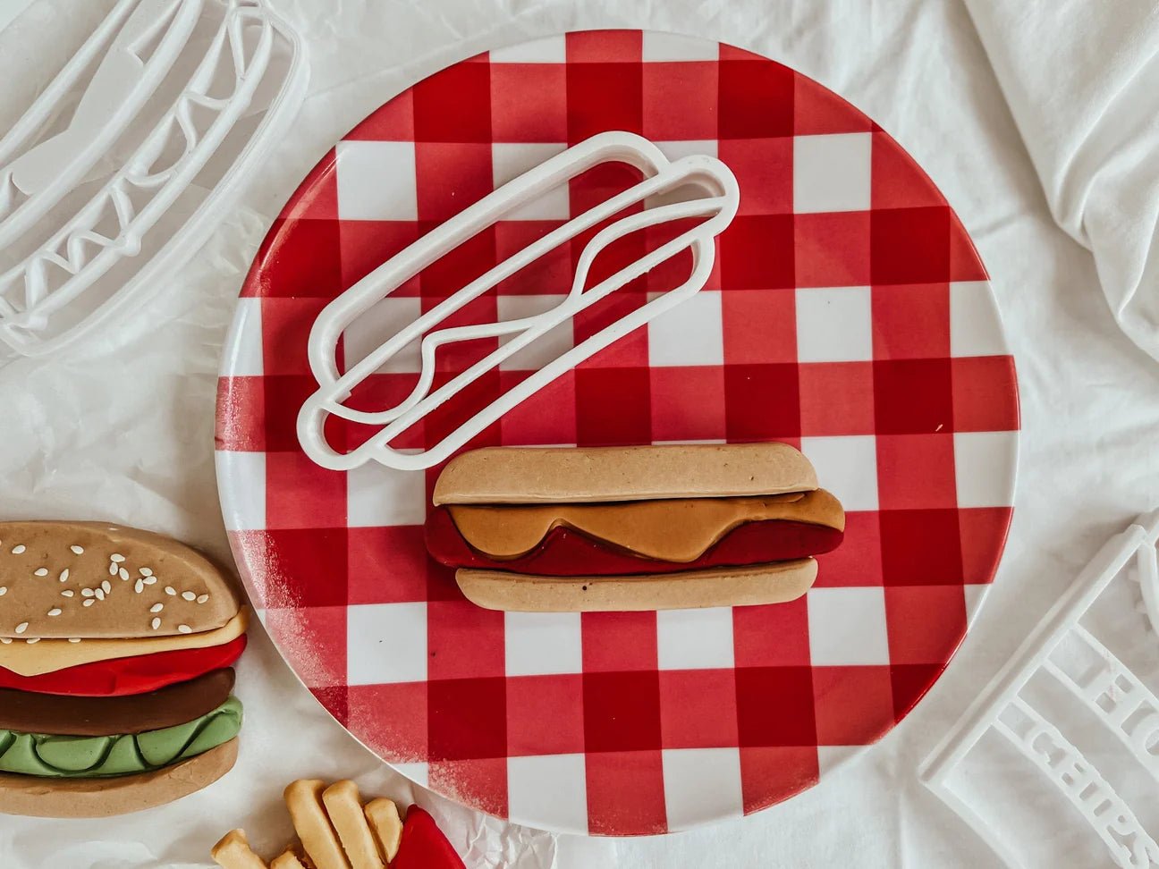 BEADIE BUG PLAY | HOT DOG BIO CUTTER by BEADIE BUG PLAY - The Playful Collective