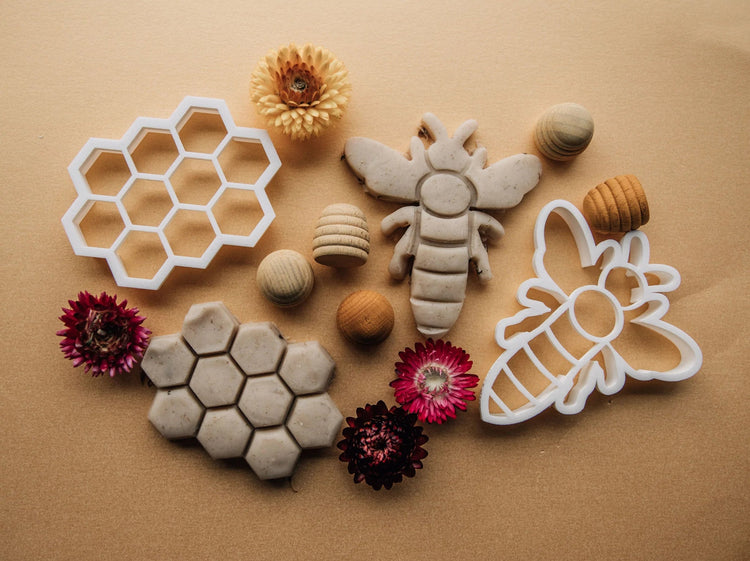 BEE BIO CUTTER by BEADIE BUG PLAY - The Playful Collective