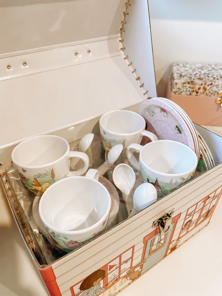 BELLE & BOO | MELAMINE TEA SET IN HOUSE BOX by BELLE & BOO - The Playful Collective