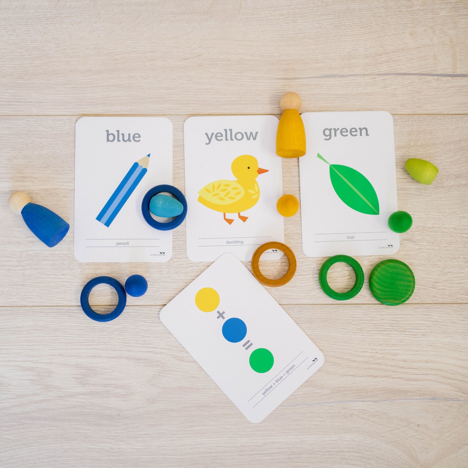 COLOUR AND SHAPE FLASH CARDS by TWO LITTLE DUCKLINGS - The Playful Collective