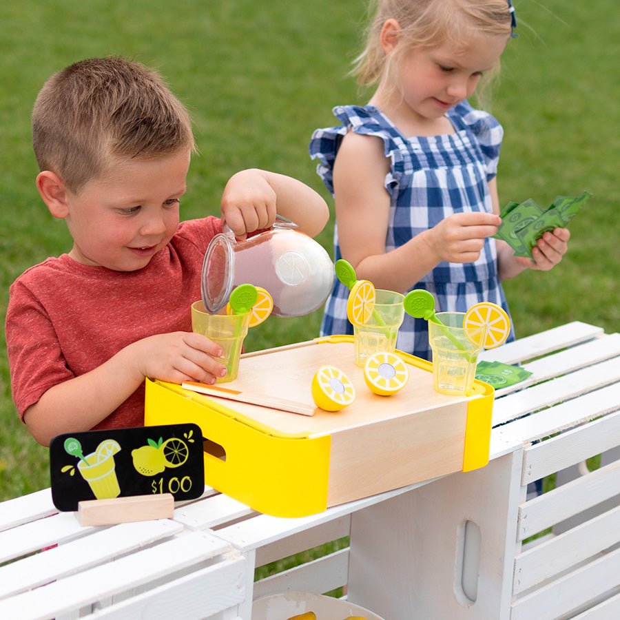 FAT BRAIN TOYS | PRETENDABLES LEMONADE TIME SET by FAT BRAIN TOYS - The Playful Collective
