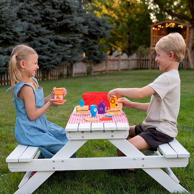 FAT BRAIN TOYS | PRETENDABLES PICNIC BASKET SET by FAT BRAIN TOYS - The Playful Collective