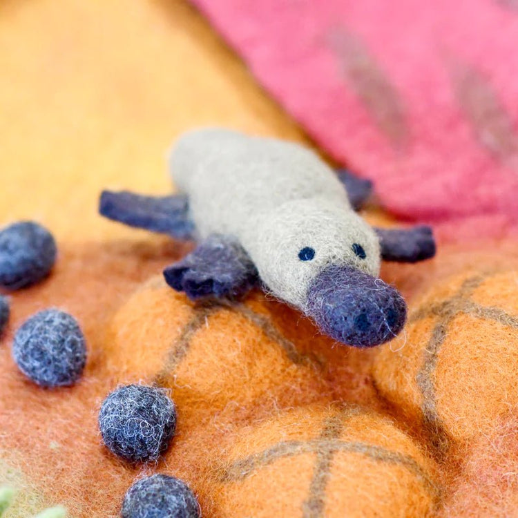 FELT PLATYPUS TOY (AUSTRALIAN ANIMAL) by TARA TREASURES - The Playful Collective