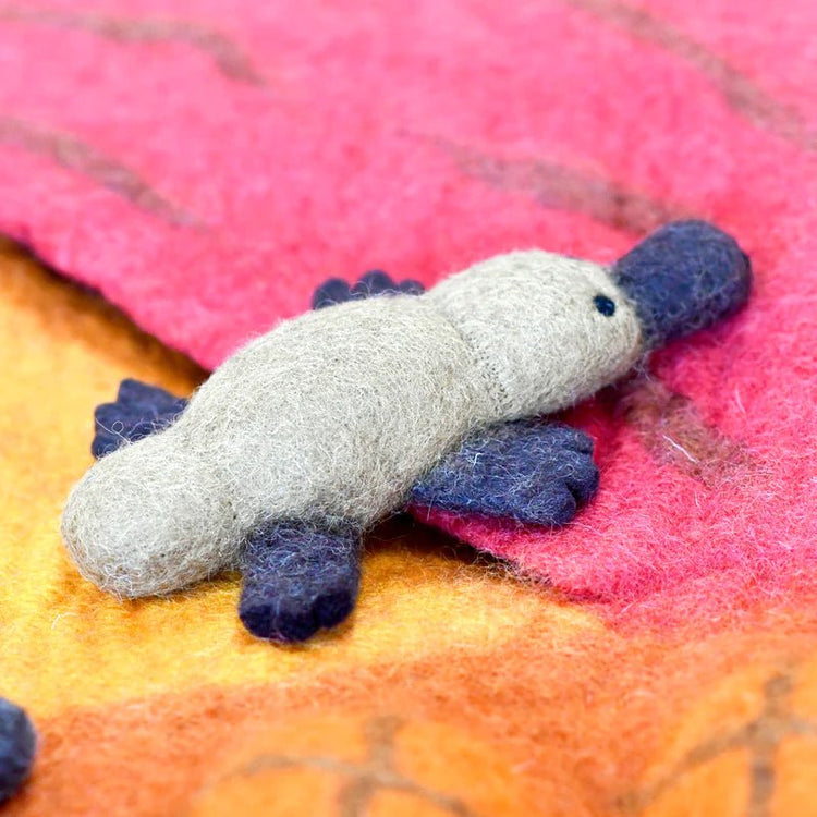 FELT PLATYPUS TOY (AUSTRALIAN ANIMAL) by TARA TREASURES - The Playful Collective