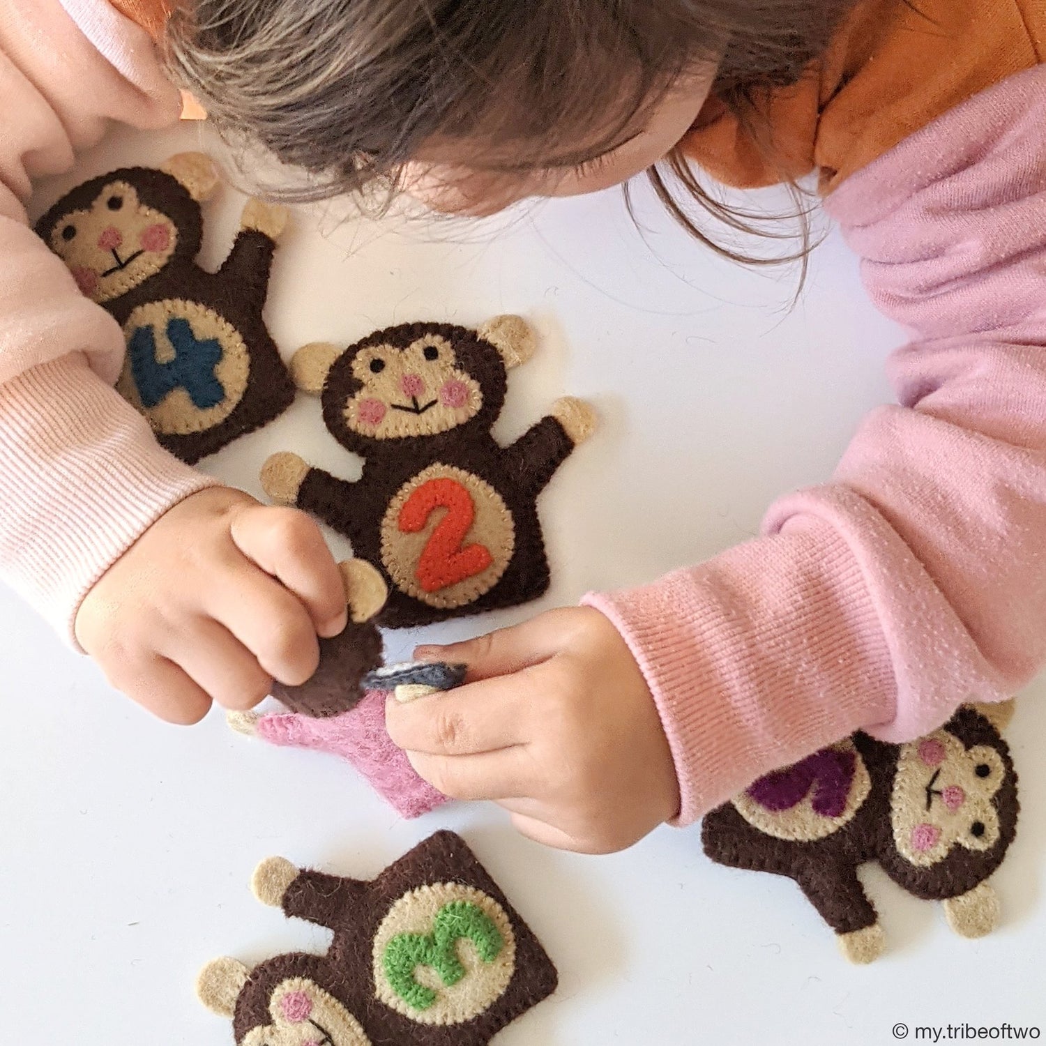 FIVE LITTLE MONKEYS FINGER PUPPET SET by TARA TREASURES - The Playful Collective