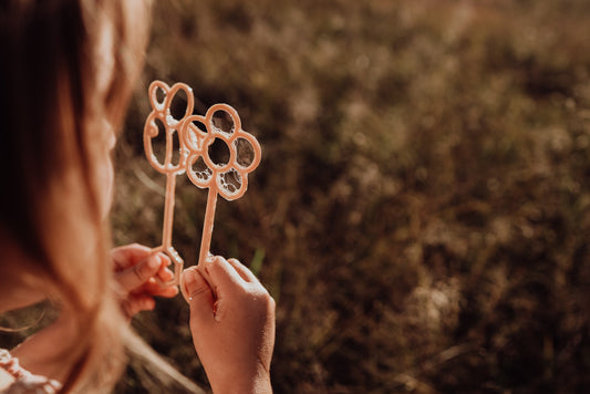 FLOWER ECO BUBBLE WAND PRE-ORDER by KINFOLK PANTRY - The Playful Collective