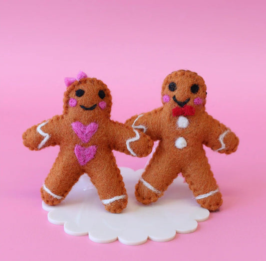 JUNI MOON | FELT GINGERBREAD KID (2 STYLES) Ginger - pink hearts by JUNI MOON - The Playful Collective