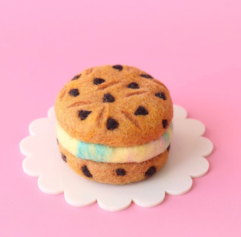 JUNI MOON | ICE CREAM SANDWICHES Rainbow by JUNI MOON - The Playful Collective