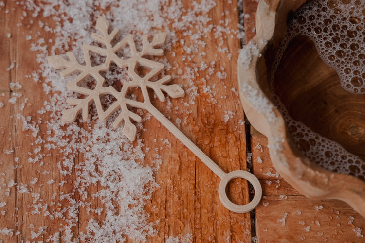 KINFOLK PANTRY | SNOWFLAKE ECO BUBBLE WAND by KINFOLK PANTRY - The Playful Collective