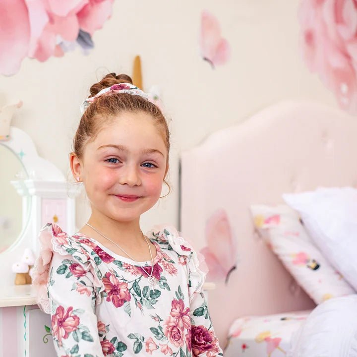 Baby girl hot sale heart earrings