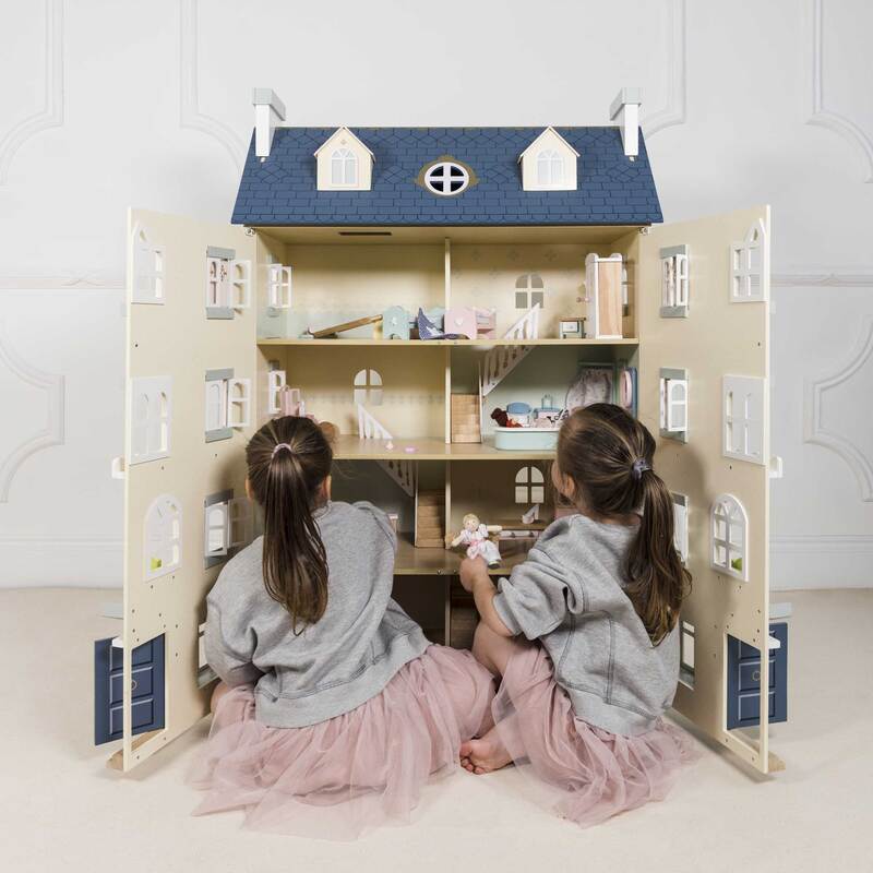 LE TOY VAN | DAISYLANE PALACE HOUSE by LE TOY VAN - The Playful Collective