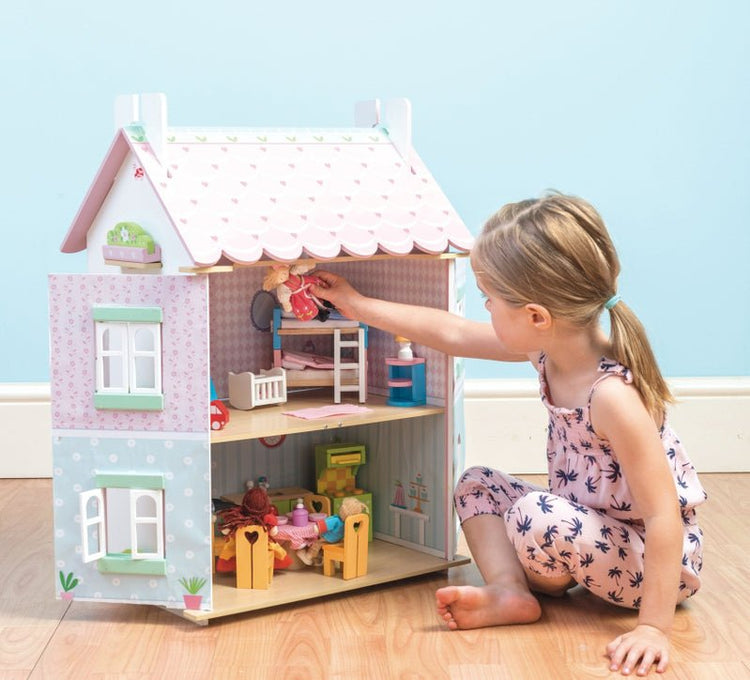 LE TOY VAN | DAISYLANE SWEETHEART COTTAGE WITH FURNITURE by LE TOY VAN - The Playful Collective