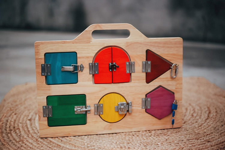 LOCK ACTIVITY BOARD by QTOYS - The Playful Collective