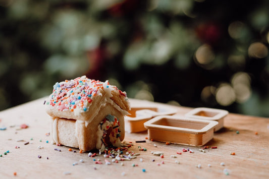 MINI GINGERBREAD HOUSE ECO CUTTER SET by KINFOLK PANTRY - The Playful Collective