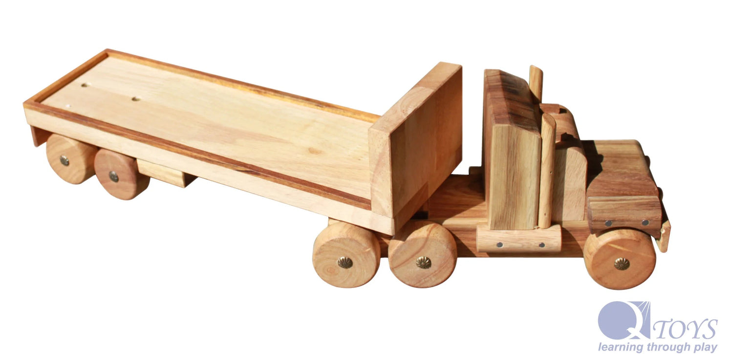 Wooden online toy truck