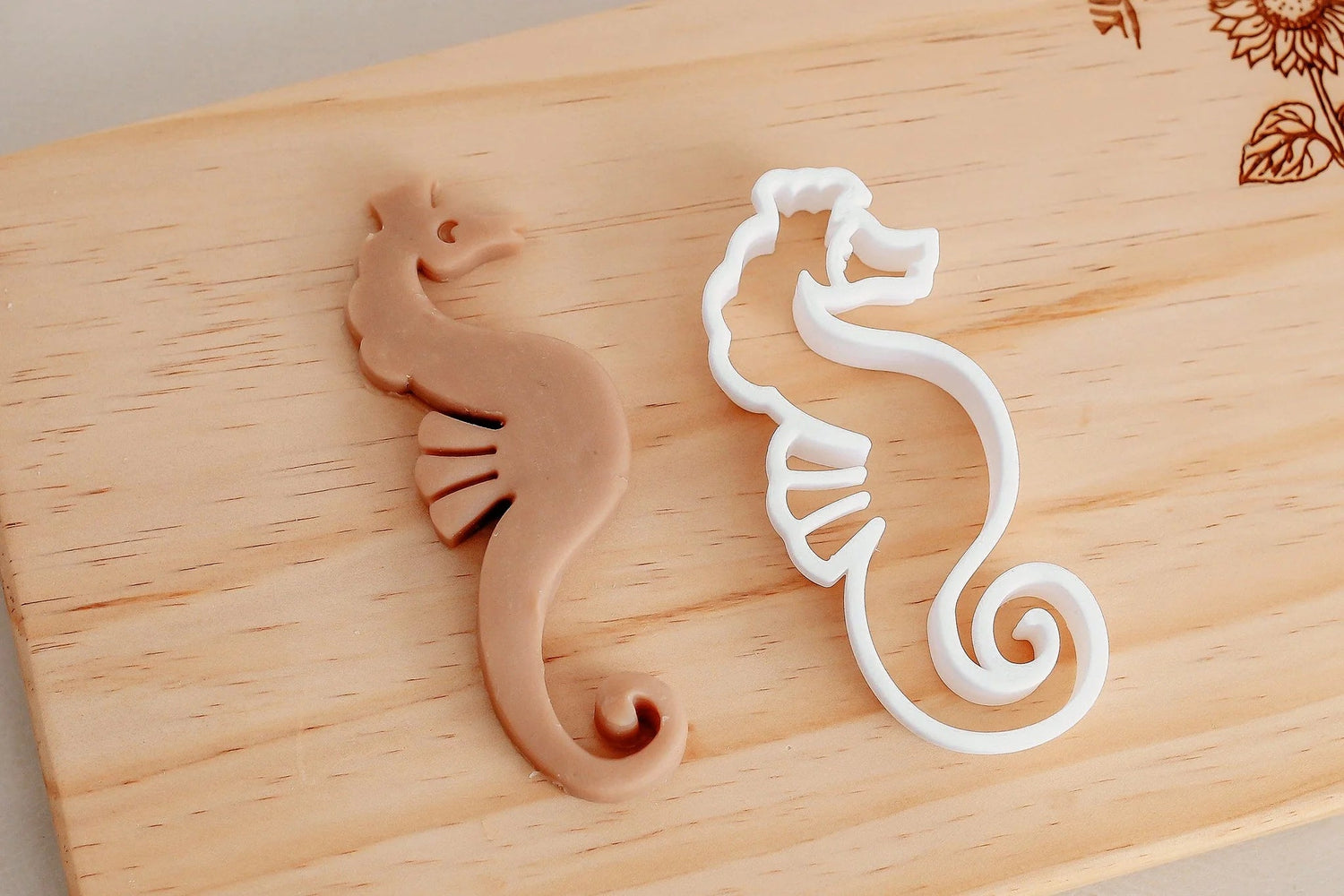 SEA HORSE BIO CUTTER by BEADIE BUG PLAY - The Playful Collective