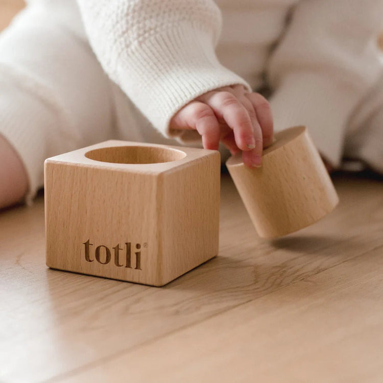 TOTLI | THE PINCER PUZZLE by TOTLI - The Playful Collective