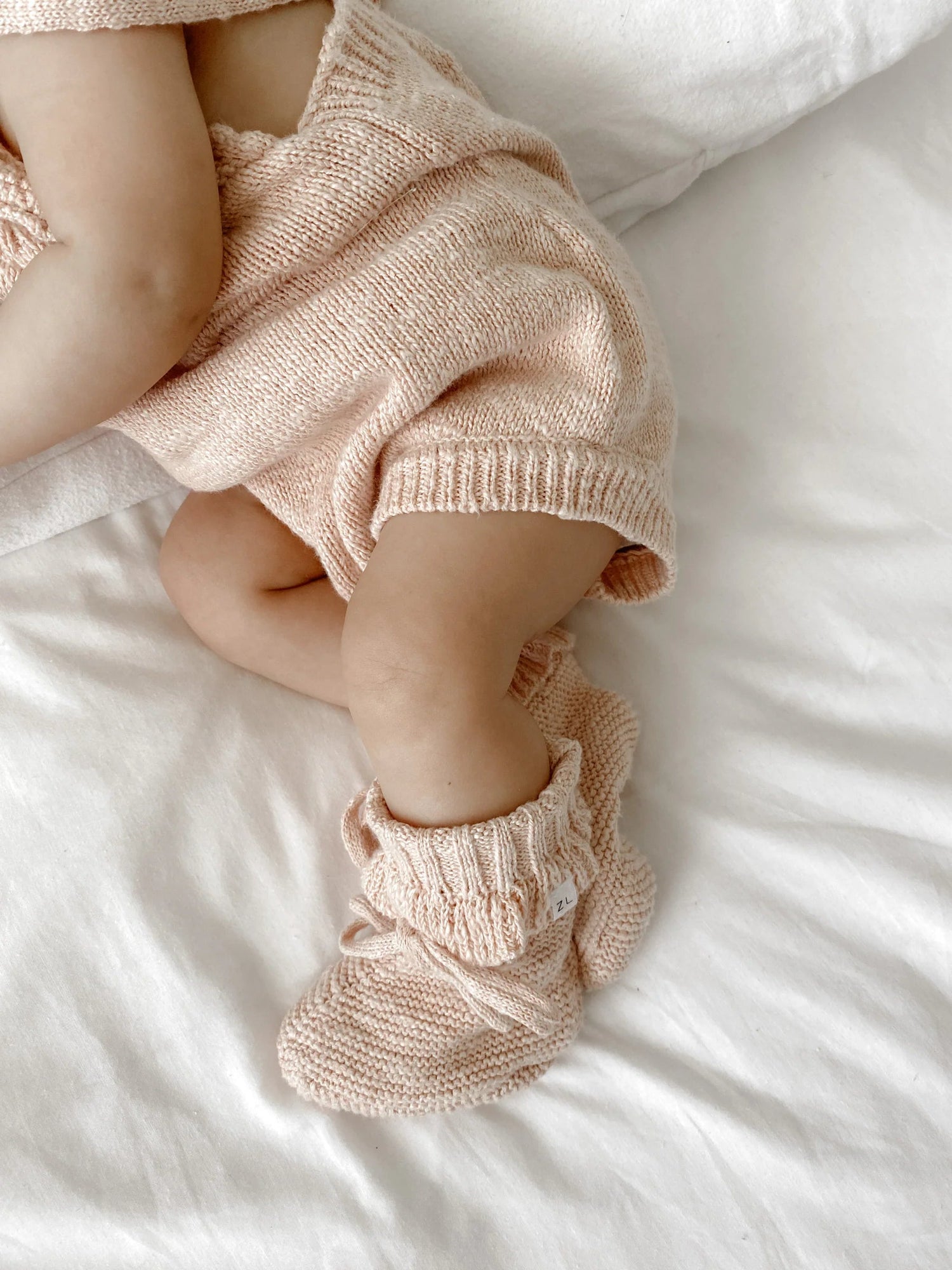 ZIGGY LOU | BOOTIES - ROSE FRILL 0-3M by ZIGGY LOU - The Playful Collective